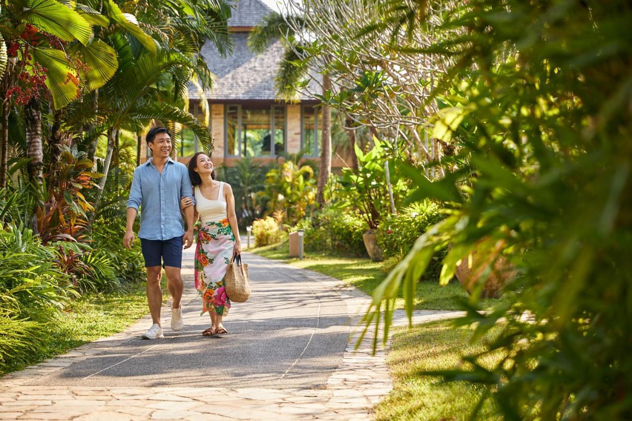 Robinson Khao Lak Hotel Exterior photo